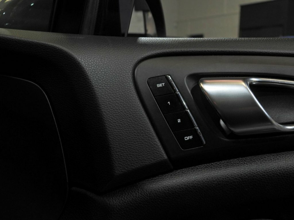Porsche Cayenne 3L Null Silver #41