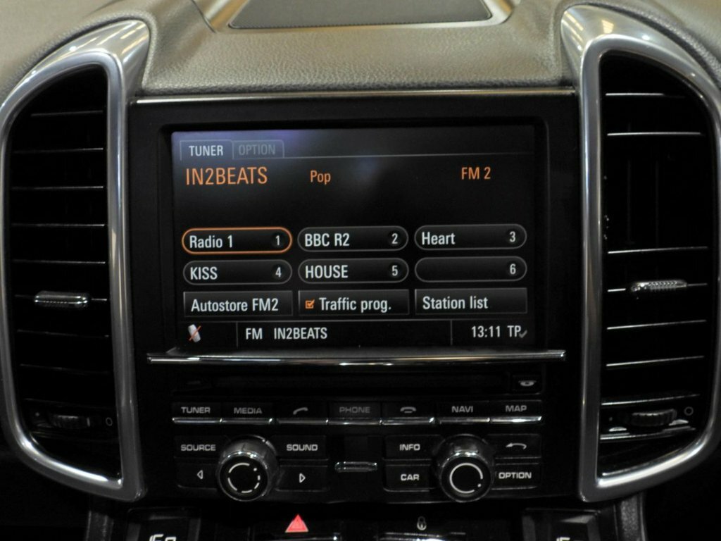 Porsche Cayenne 3L Null Silver #33