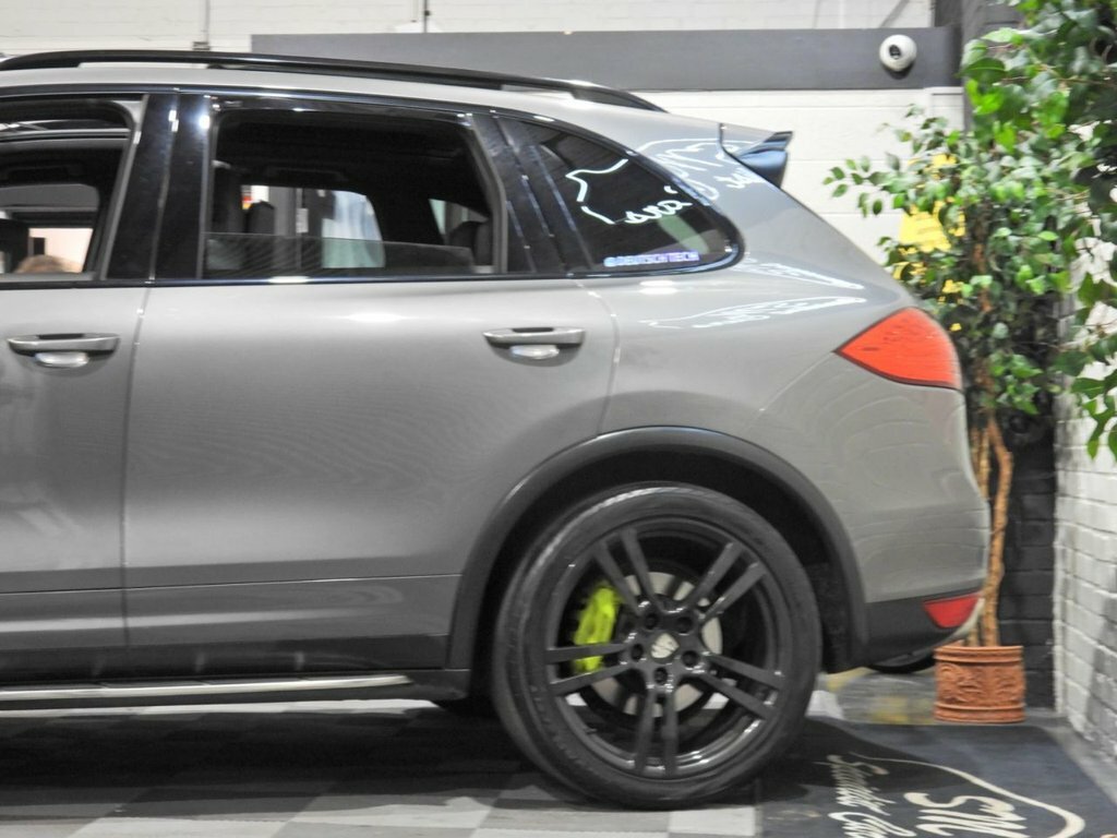 Porsche Cayenne 3L Null Silver #10