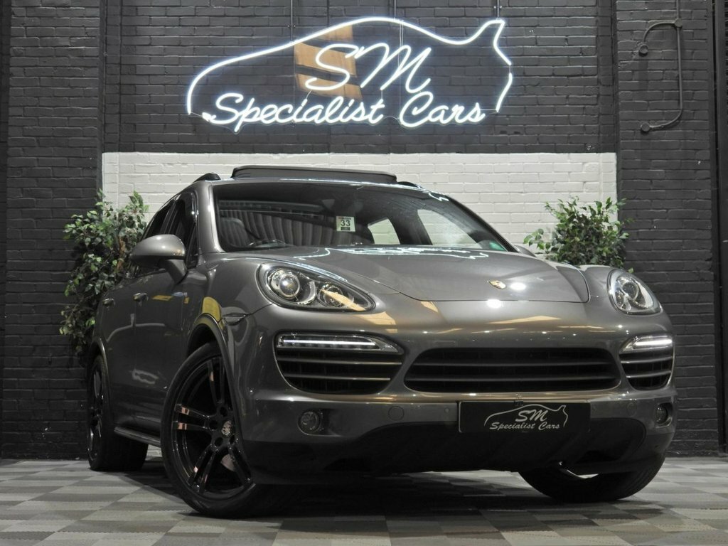 Porsche Cayenne Suv Grey