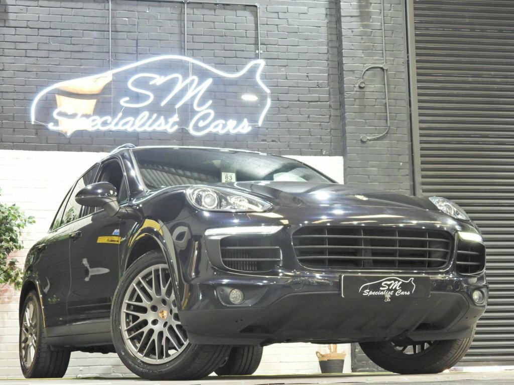 Porsche Cayenne 3L Platinum Edition Black #4