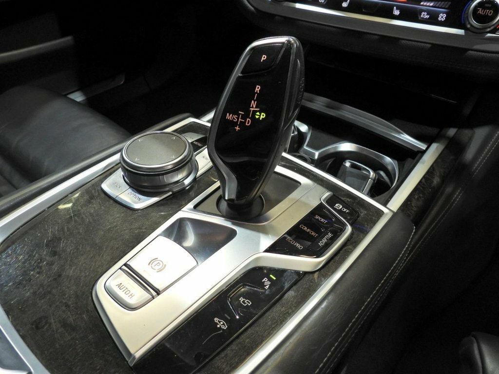 BMW 7 Series Silver #37