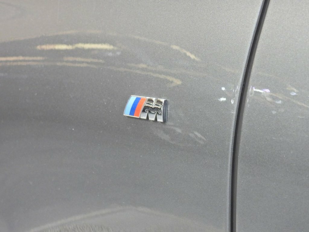 BMW 7 Series Silver #16