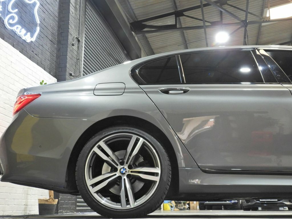 BMW 7 Series 3L M Sport Grey #6