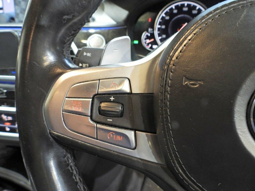BMW 7 Series Silver #40