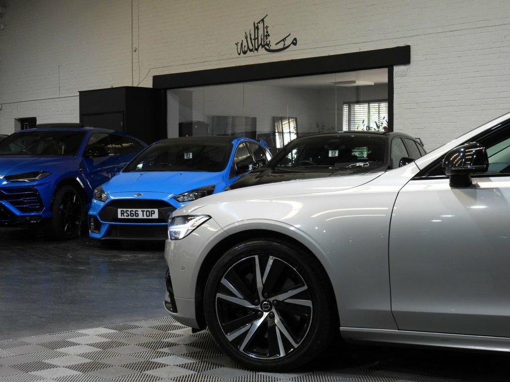 Volvo V90 2.0 B5p Plus Dark Blue #10