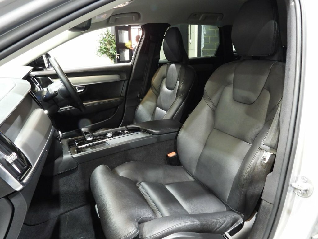 Volvo V90 2.0 B5p Plus Dark Blue #25