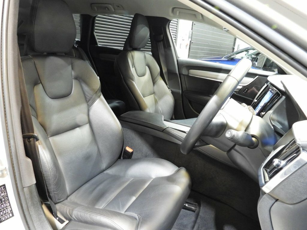 Volvo V90 2.0 B5p Plus Dark Blue #16