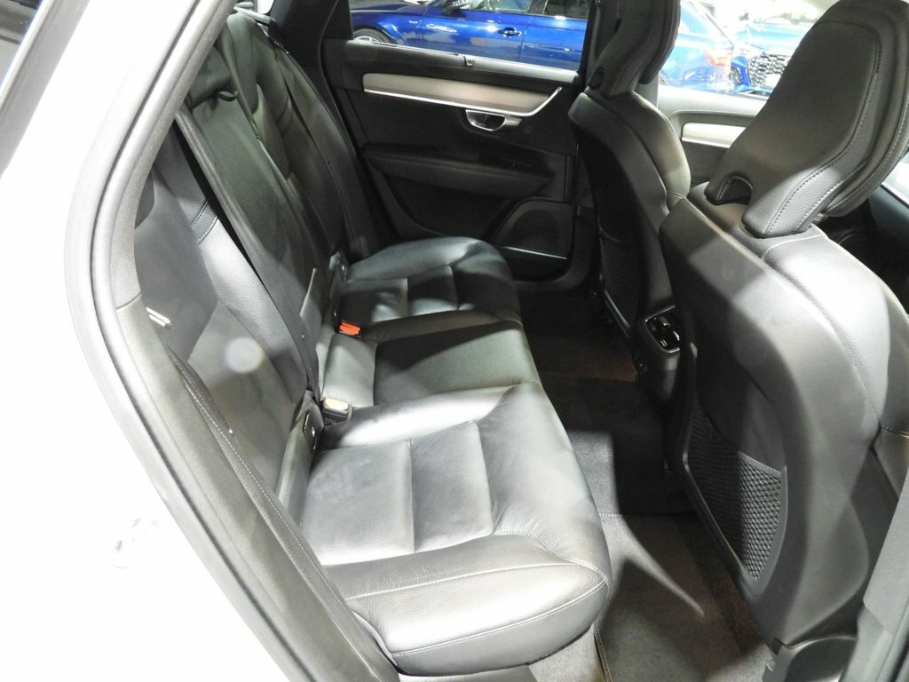 Volvo V90 2.0 B5p Plus Dark Blue #18