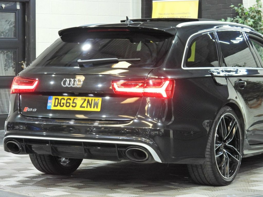 Audi RS6 Avant Estate Black #3