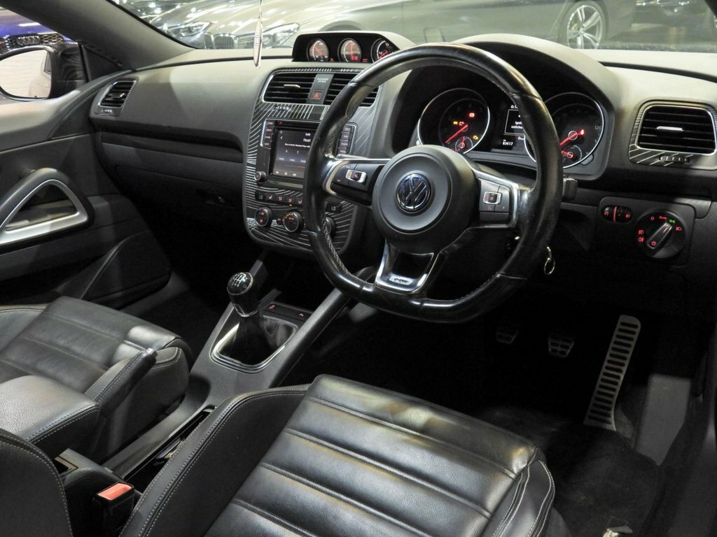 Volkswagen Scirocco 2L R-line Black #4