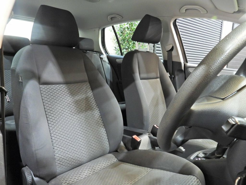 Volkswagen Golf 1.4 Tsi Match 122Ps  #25