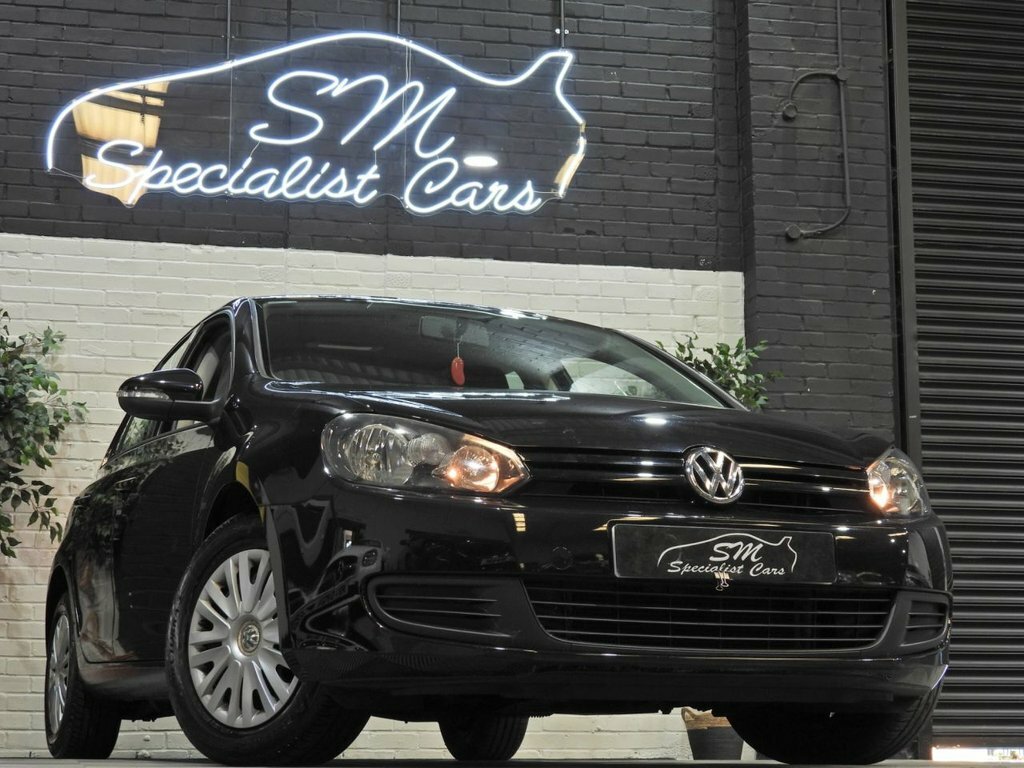 Volkswagen Golf 1.4L S Black #4