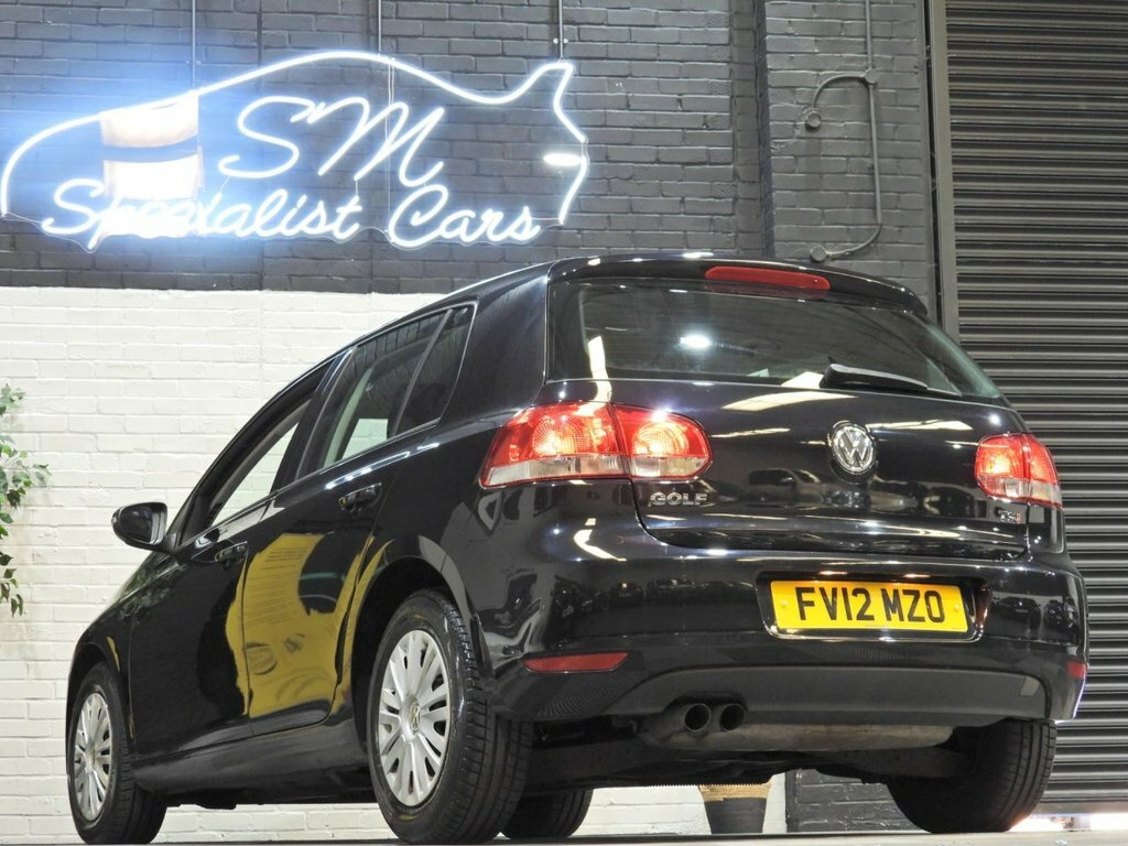 Volkswagen Golf 1.4L S Black #2