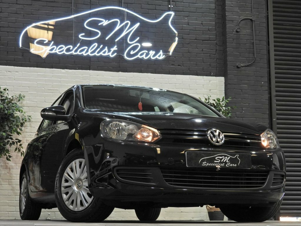 Volkswagen Golf 1.4L S Black
