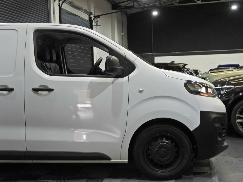 Fiat Scudo 2L Tecnico 6Dr White #14