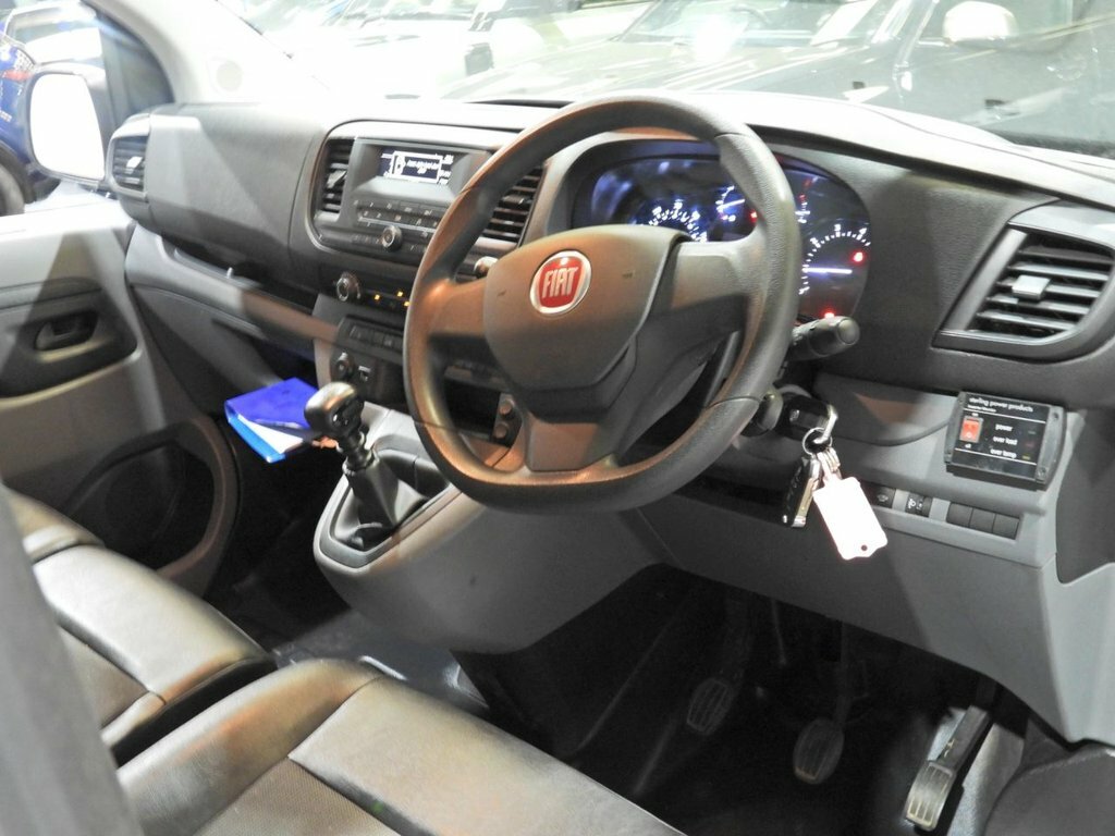 Fiat Scudo 2L Tecnico 6Dr White #3