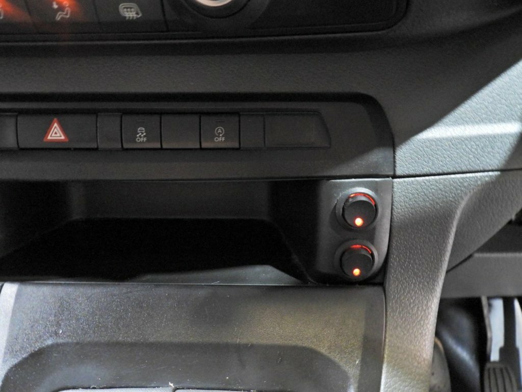 Fiat Scudo 2L Tecnico 6Dr White #34