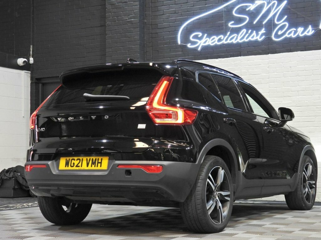 Volvo XC40 1.5L R-design Black #5
