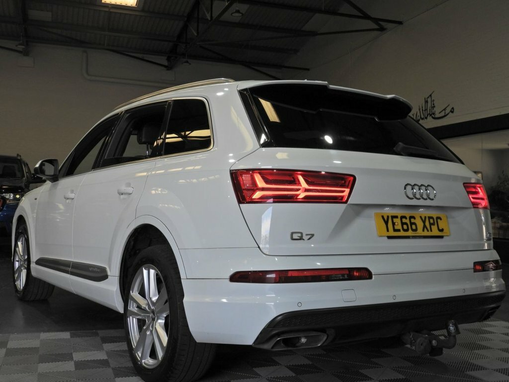 Audi Q7 3.0L Tdi Quattro S Line 269 Bhp Black #9