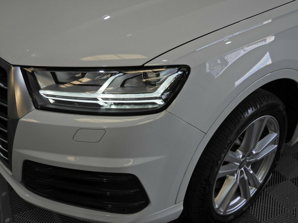 Audi Q7 3L S Line White #6