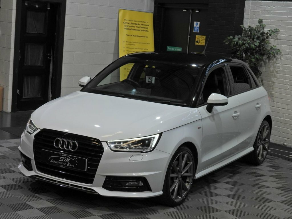 Audi A1 1.6L Black Edition White #2