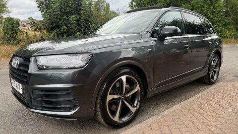 Audi Q7 3.0 Q7 Black Grey #3