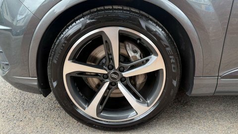 Audi Q7 Sport 45 Tdi Quattro 231Ps Black #51