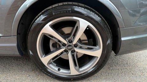 Audi Q7 Sport 45 Tdi Quattro 231Ps Black #50