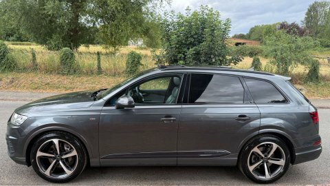 Audi Q7 Sport 45 Tdi Quattro 231Ps Black #55