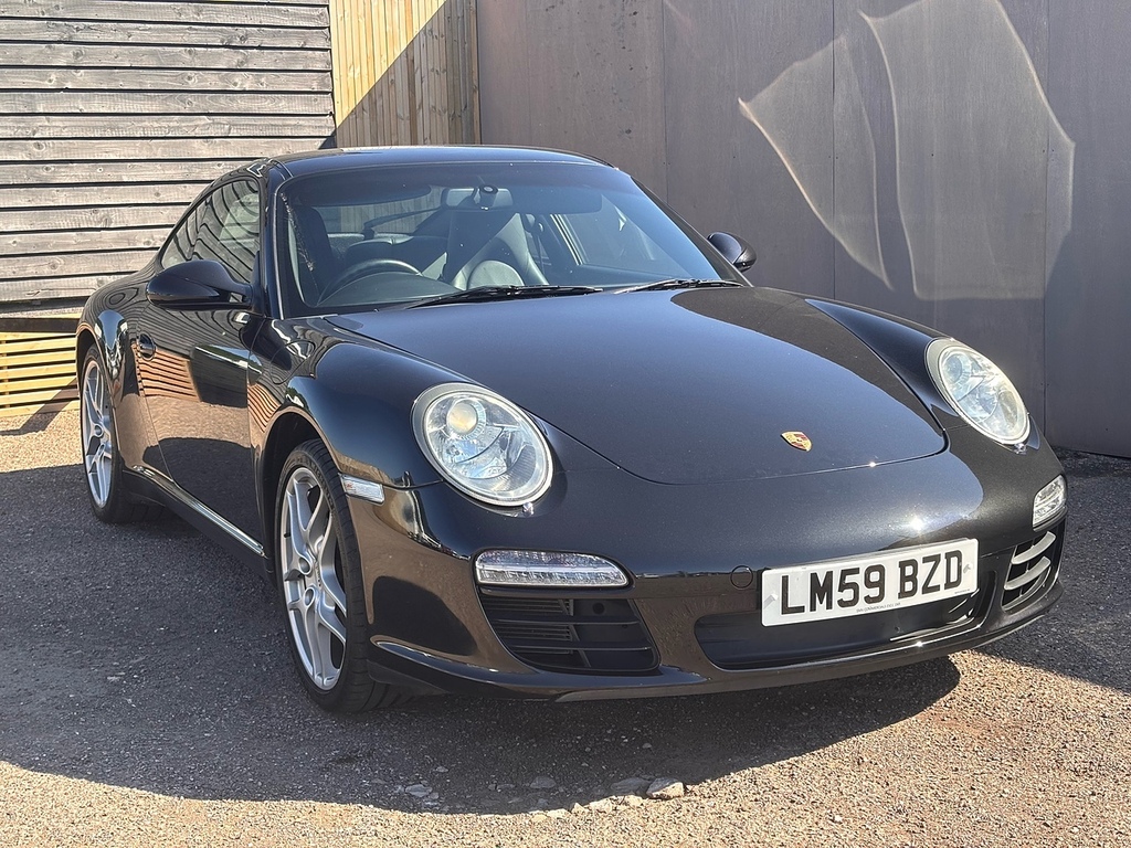 Porsche 911 997 Carrera Black