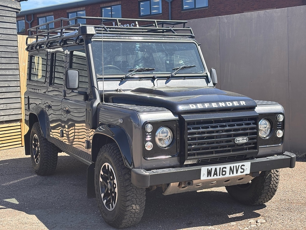 Land Rover Defender 110 Tdci Adventure Grey