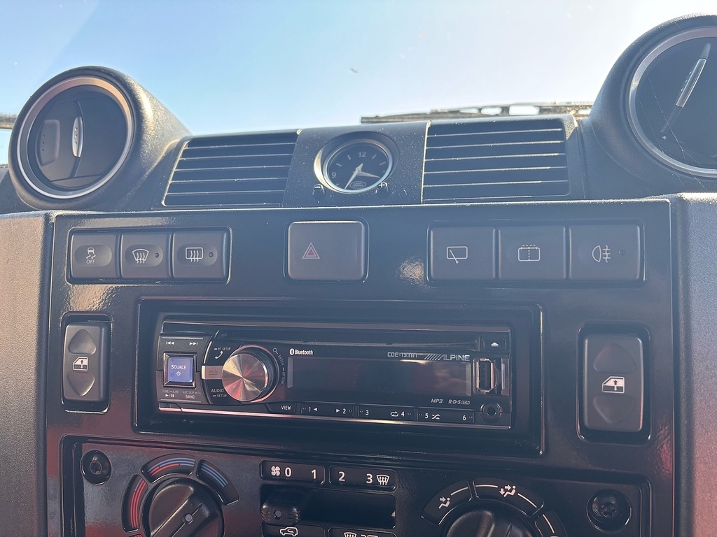 Land Rover Defender 110 Td Xs Station Wagon Black #19