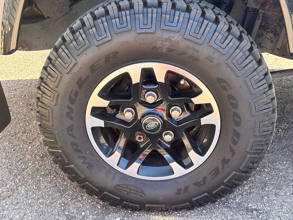Land Rover Defender 110 Tdci Adventure Grey #5