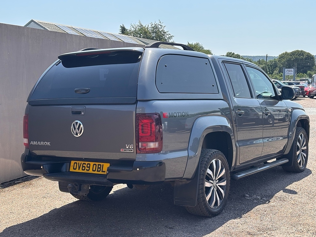 Volkswagen Amarok Tdi V6 Aventura Grey #4