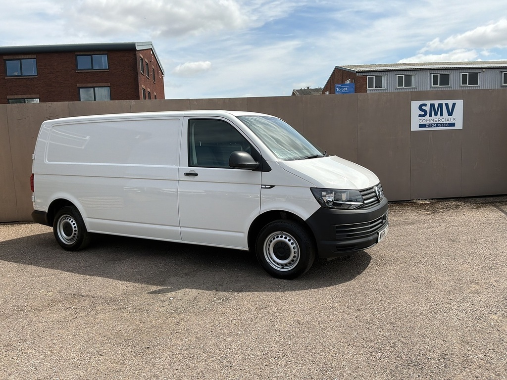 Volkswagen Transporter T28 102Ps Startline Long Wheel Base White
