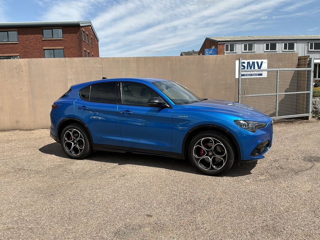 Alfa Romeo Stelvio T Veloce Blue