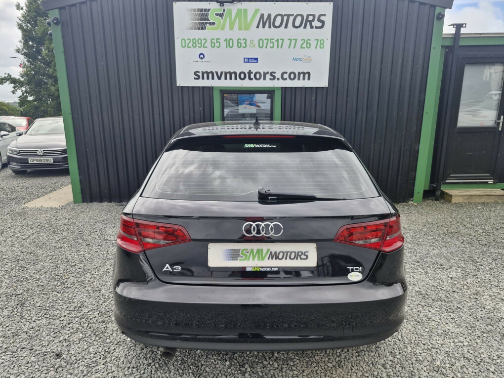 Audi A3 Sportback Se Tdi Black #6