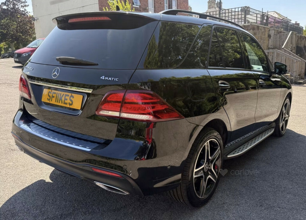 Mercedes-Benz GLE Class 250 Amg Night Edition Premium D 4Matic Black #2