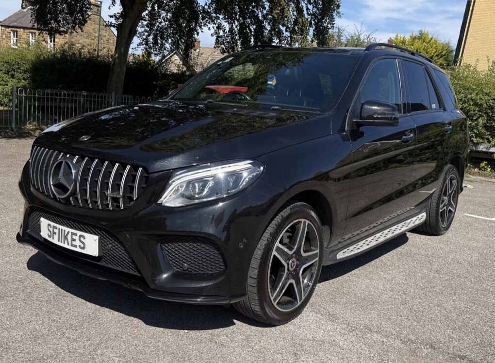 Mercedes-Benz GLE Class 250 Amg Night Edition Premium D 4Matic Black #3
