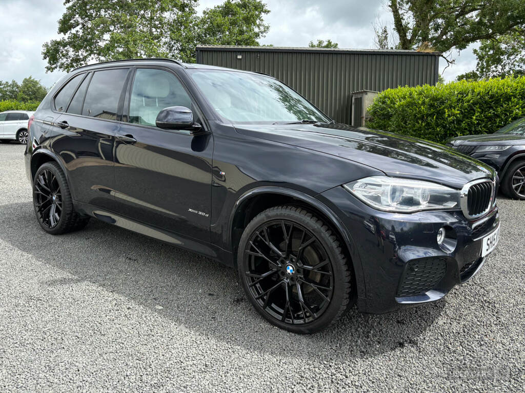 BMW X5 Xdrive30d M Sport Black #3