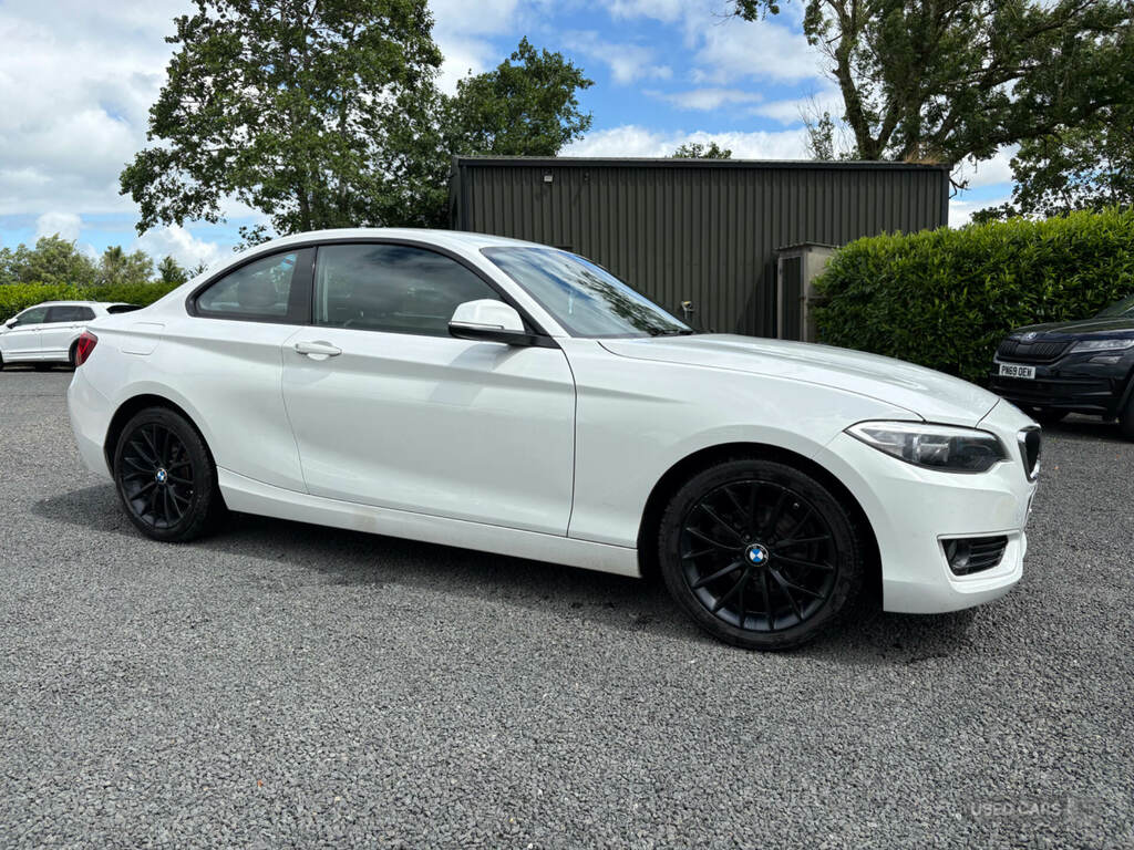 BMW 2 Series 218D 150 Se White