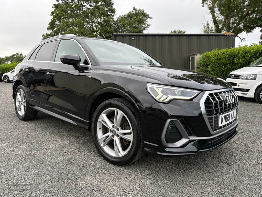 Audi Q3 40 Tdi Quattro S Black