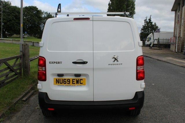 Peugeot Expert Bluehdi Professional L1 White #4