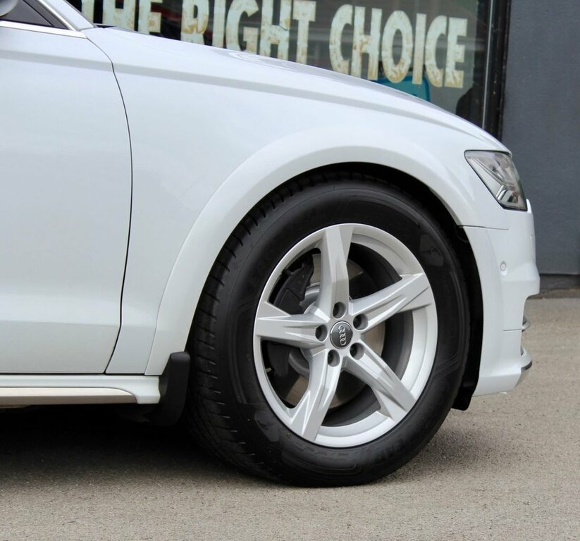 Audi A6 Allroad 3L Sport White #4