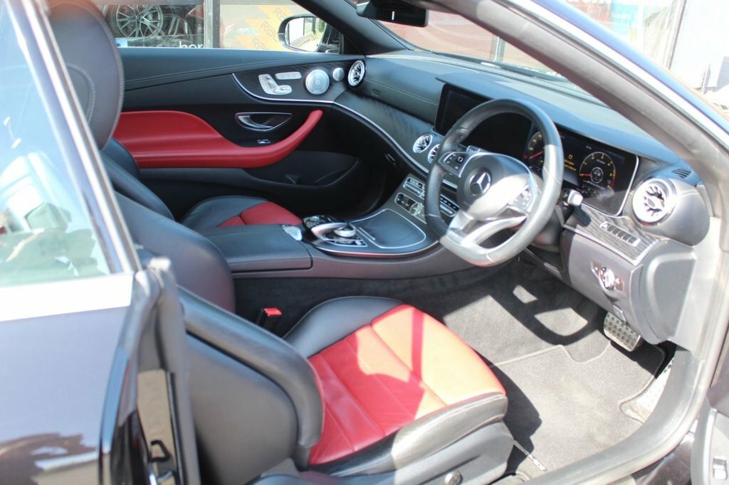 Mercedes-Benz E Class 3L Amg Line FG18NDX Black #3