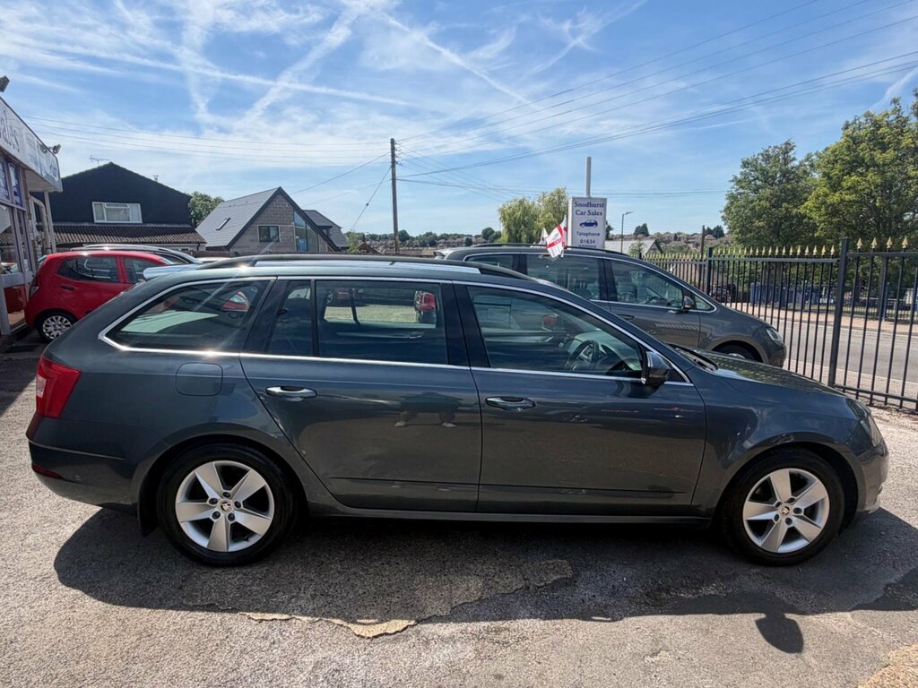 Skoda Octavia 1.6 Tdi Se Technology Euro 6 Ss GK69LPL Grey #5