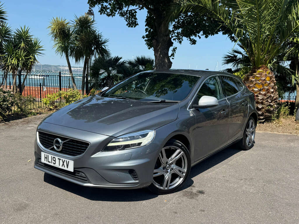 Volvo V40 2.0 R-design Pro D2 Grey