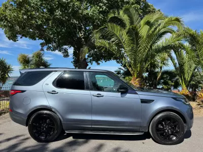 Land Rover Discovery 3.0 Td V6 Hse Luxury 4Wd Euro 6 Ss Black #2
