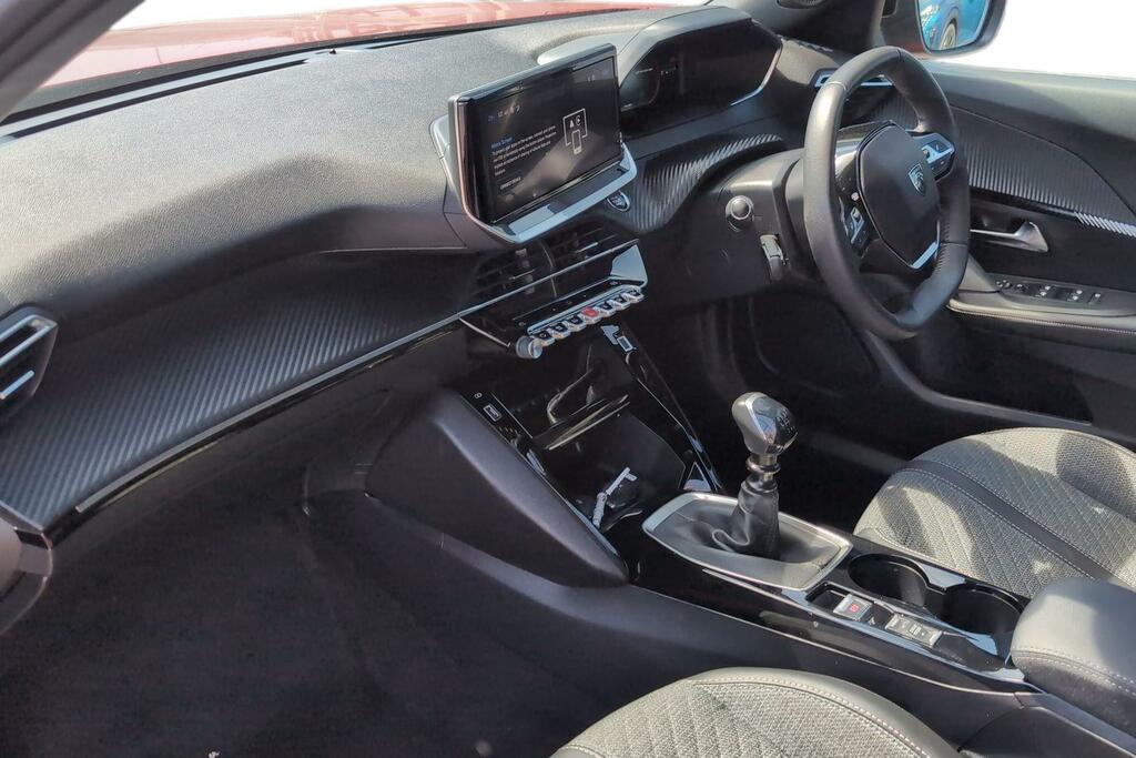 Peugeot 2008 1.2 Puretech Allure Euro 6 Ss MJ24NHV Red #2